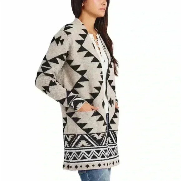 Frye Southwestern Patterned Jacquard Cardigan Size L - Picture 1 of 10